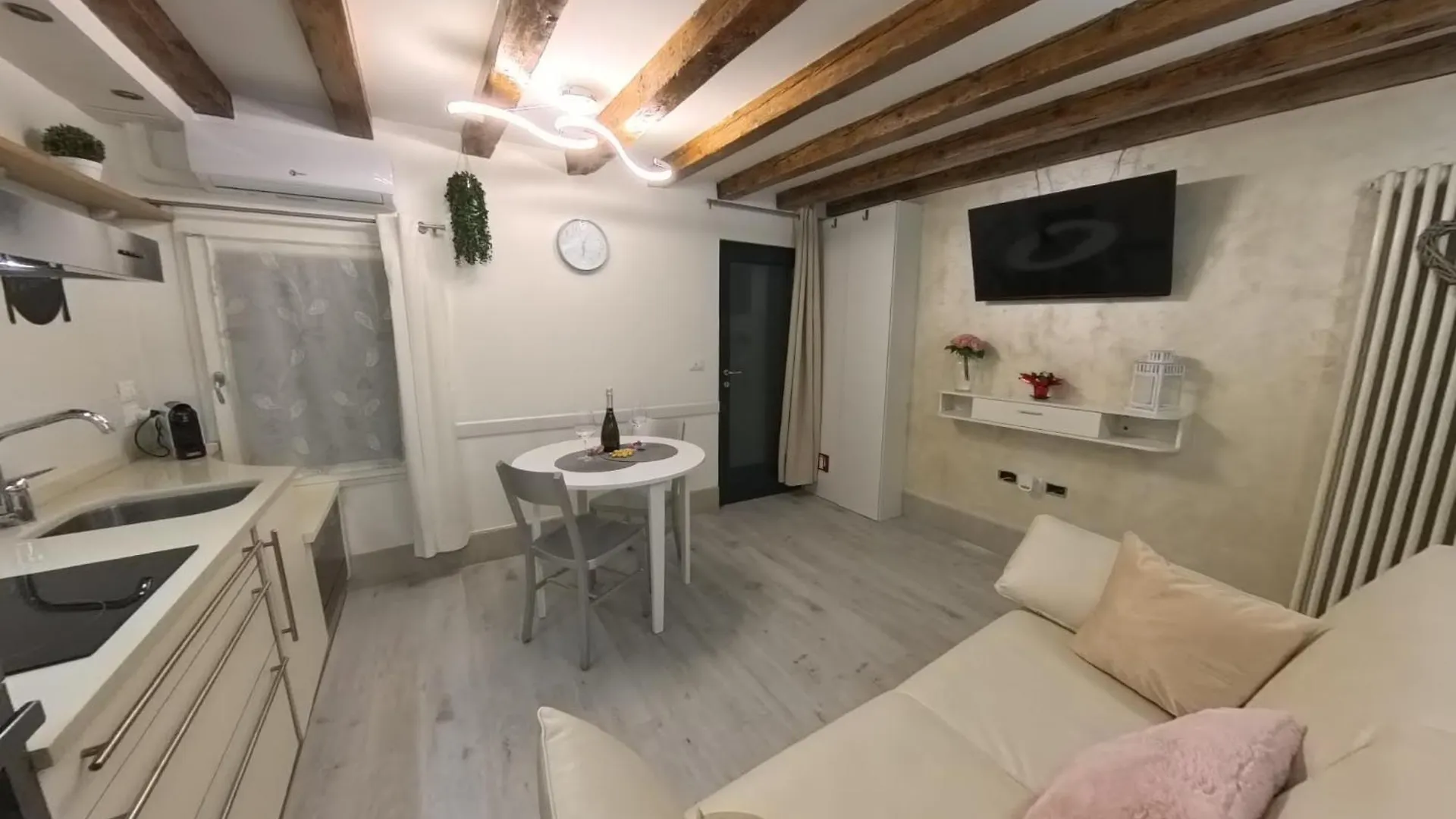 Apartmán La Corticella Biennale Benátky 0*,  Itálie